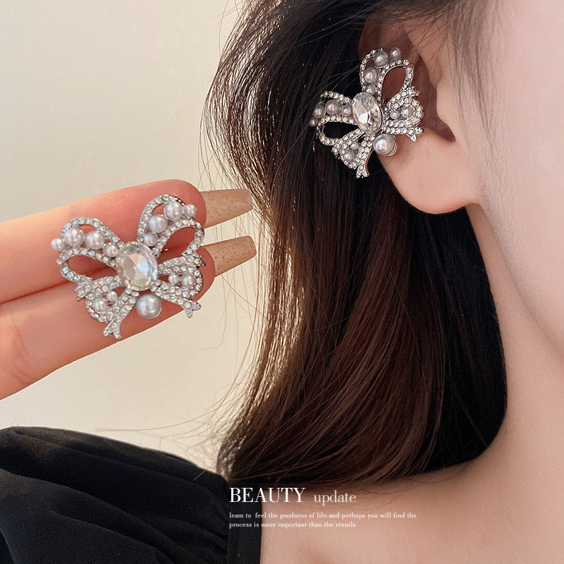 1 Piece 1 Pair Sweet Simple Style Moon Butterfly Tassel Plating Alloy Zircon Earrings