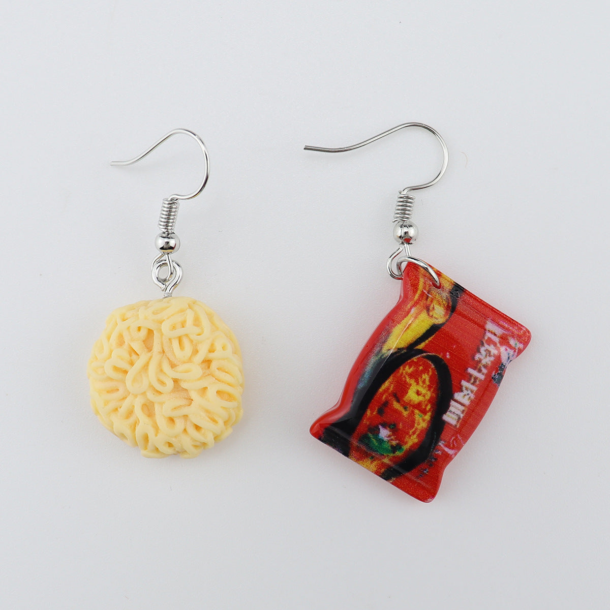 1 Pair Simple Style Cartoon Plastic Resin Drop Earrings