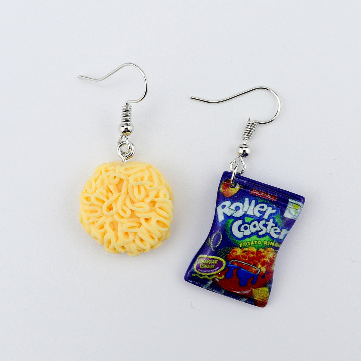 1 Pair Simple Style Cartoon Plastic Resin Drop Earrings