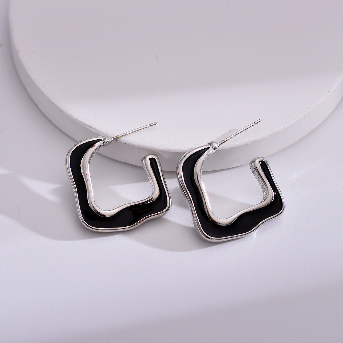 1 Pair Basic Streetwear Geometric Plating Alloy Earrings