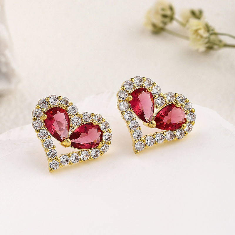 1 Pair Basic Shiny Heart Shape Plating Inlay Copper Zircon Ear Studs