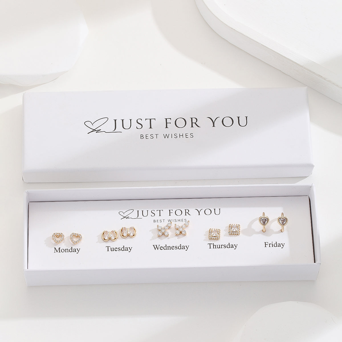 5 Pairs Simple Style Classic Style Cross Heart Shape Bow Knot Plating Inlay Copper Zircon Gold Plated Ear Studs