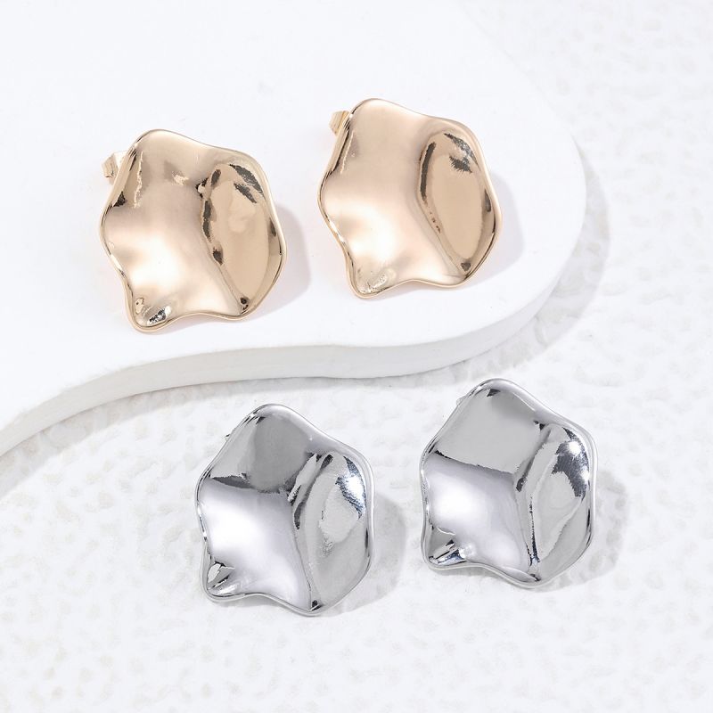 1 Pair Casual Simple Style Irregular Solid Color Polishing Copper 18K Gold Plated Ear Studs