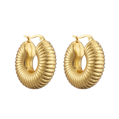 1 Pair Casual Vintage Style Modern Style C Shape Plaid Plating Pleated Copper 18k Gold Plated Ear Studs