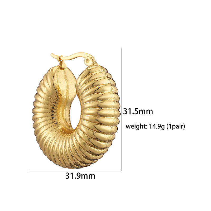 1 Pair Casual Vintage Style Modern Style C Shape Plaid Plating Pleated Copper 18k Gold Plated Ear Studs