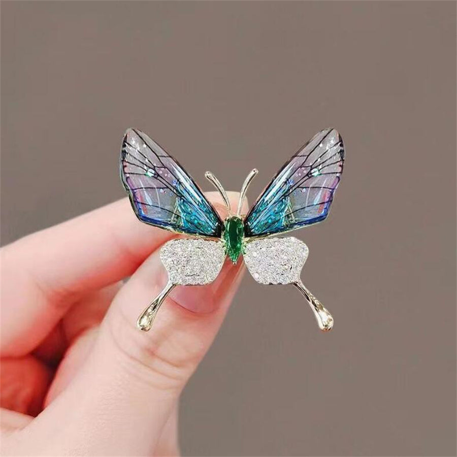 Vintage Style Butterfly Alloy Plating Inlay Acrylic Rhinestones Women'S Brooches