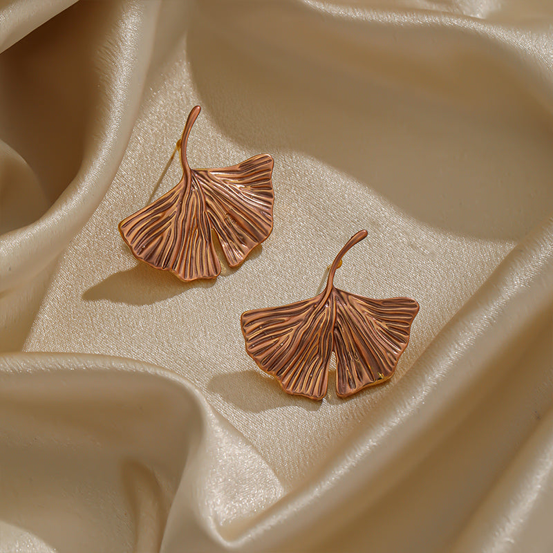 1 Pair Simple Style Ginkgo Leaf Plating Copper 18k Gold Plated Ear Studs