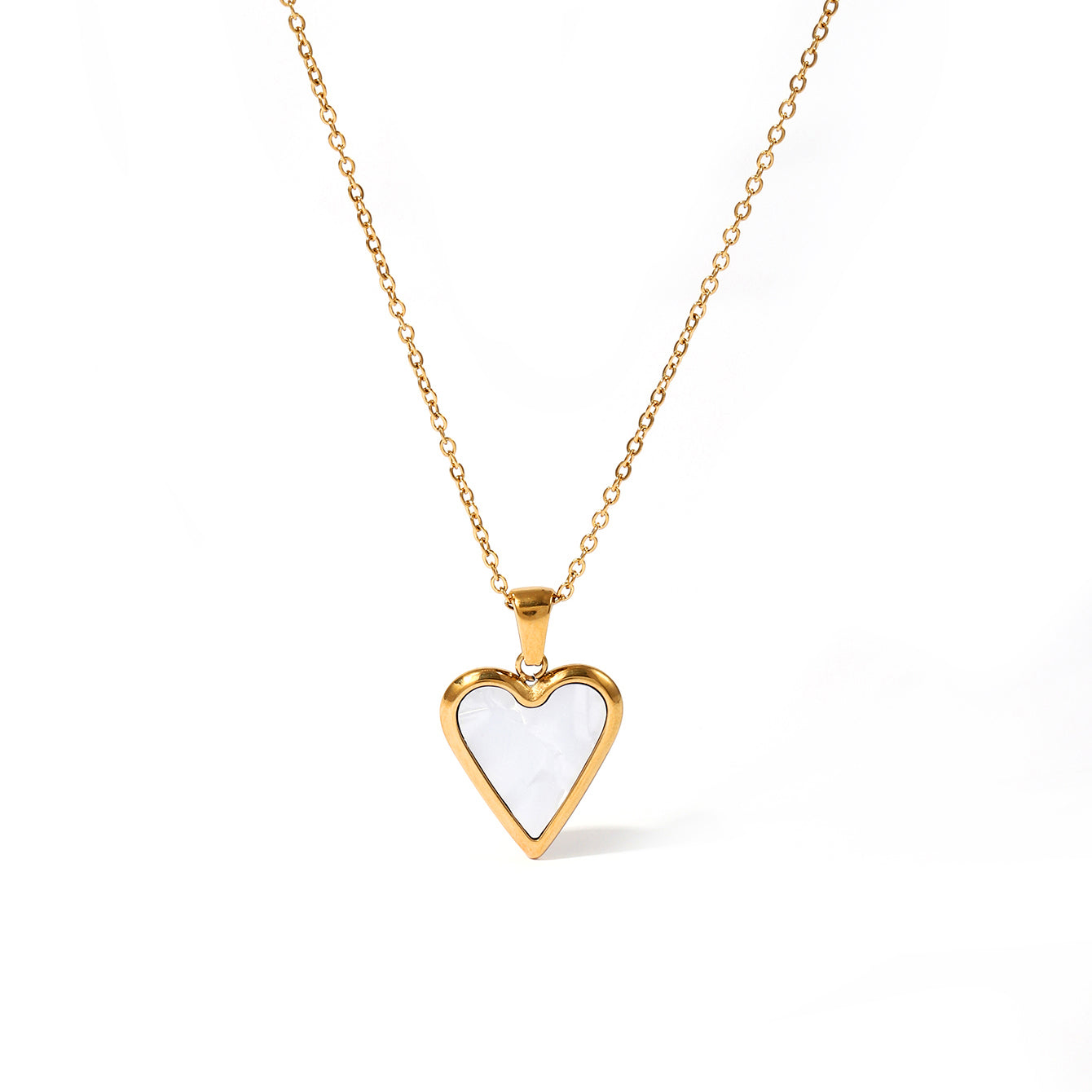 Wholesale Casual Cute Classic Style Heart Shape Butterfly Stainless Steel Plating 18k Gold Plated Pendant Necklace