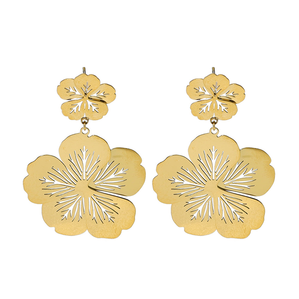 1 Pair Vintage Style Flower Plating Hollow Out Stainless Steel Titanium Steel 18k Gold Plated Drop Earrings