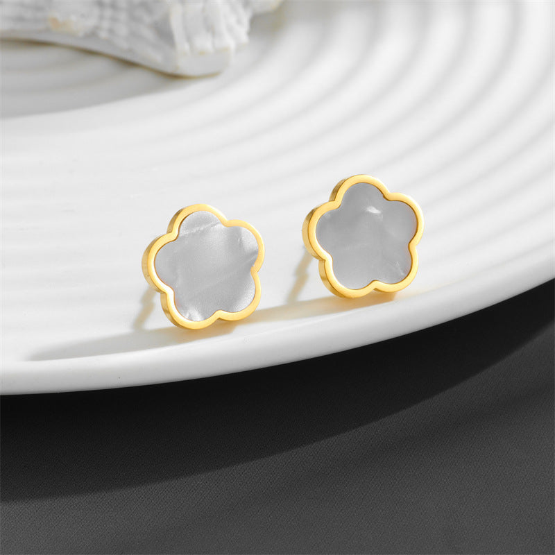 1 Pair Simple Style Flower Plating Inlay Stainless Steel Titanium Steel Shell Gold Plated Silver Plated Ear Studs