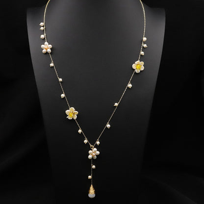 Elegant Flower Freshwater Pearl Brass Beaded Sweater Chain