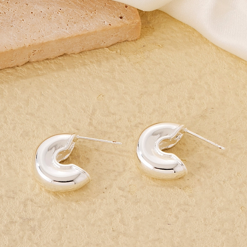 1 Pair Simple Style Classic Style Solid Color Polishing Plating Copper Gold Plated Silver Plated Ear Studs