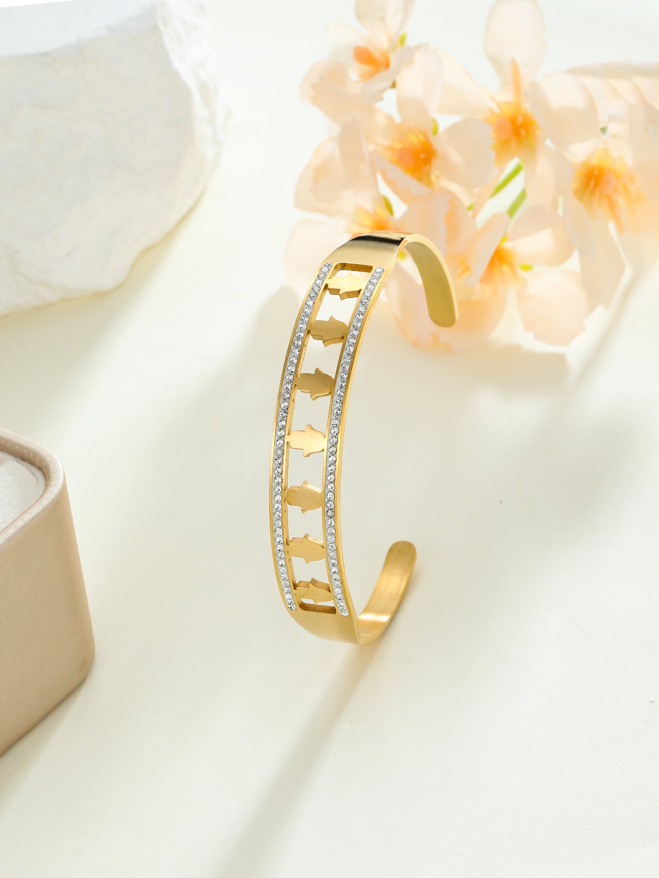 Simple Style Classic Style Palm Stainless Steel Plating Inlay Zircon 18k Gold Plated Bangle