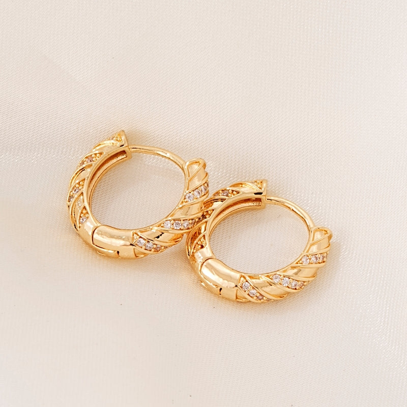 1 Pair Simple Style Classic Style Solid Color Plating Inlay Copper Zircon Gold Plated Earrings