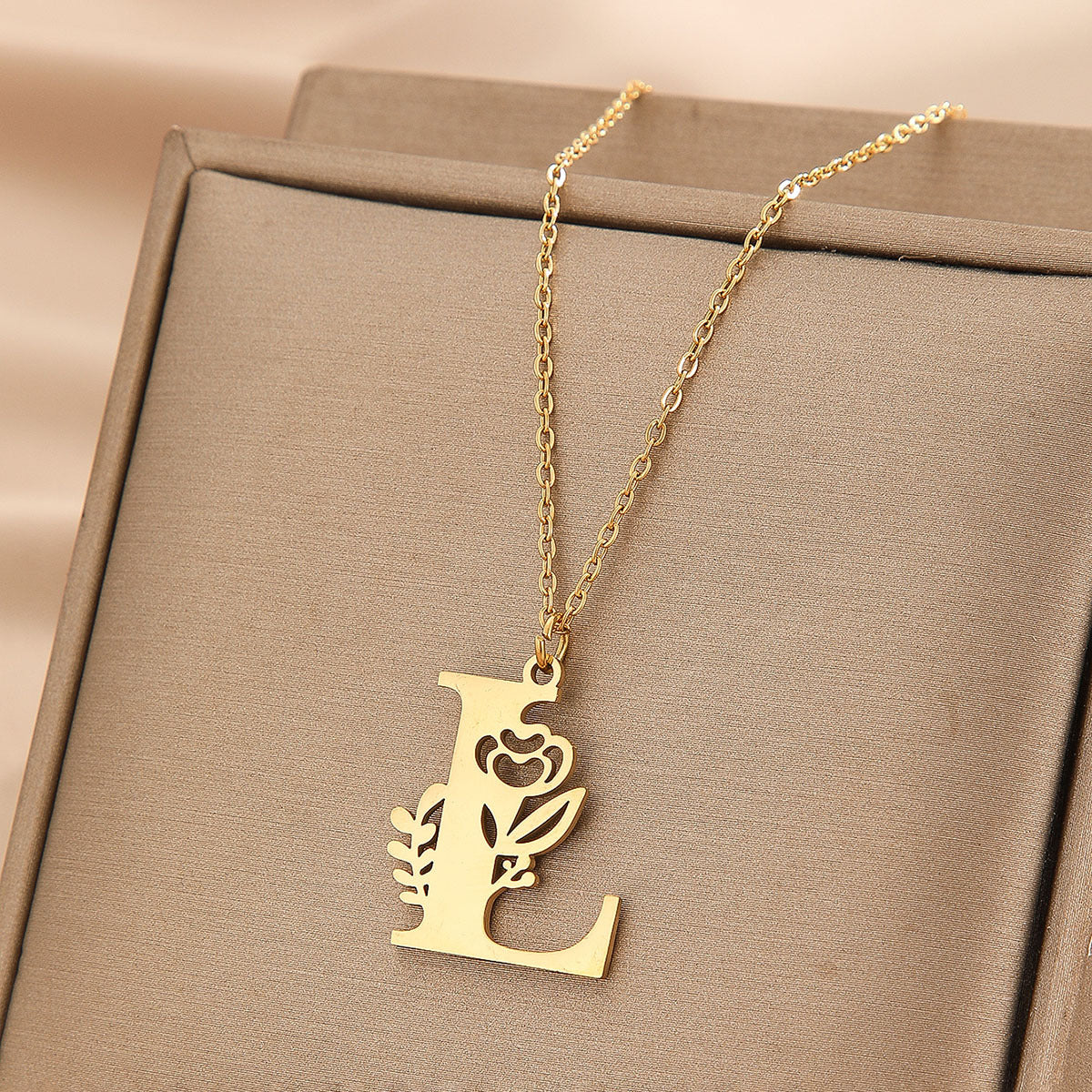 Wholesale Basic Classic Style Letter Stainless Steel Plating Pendant Necklace