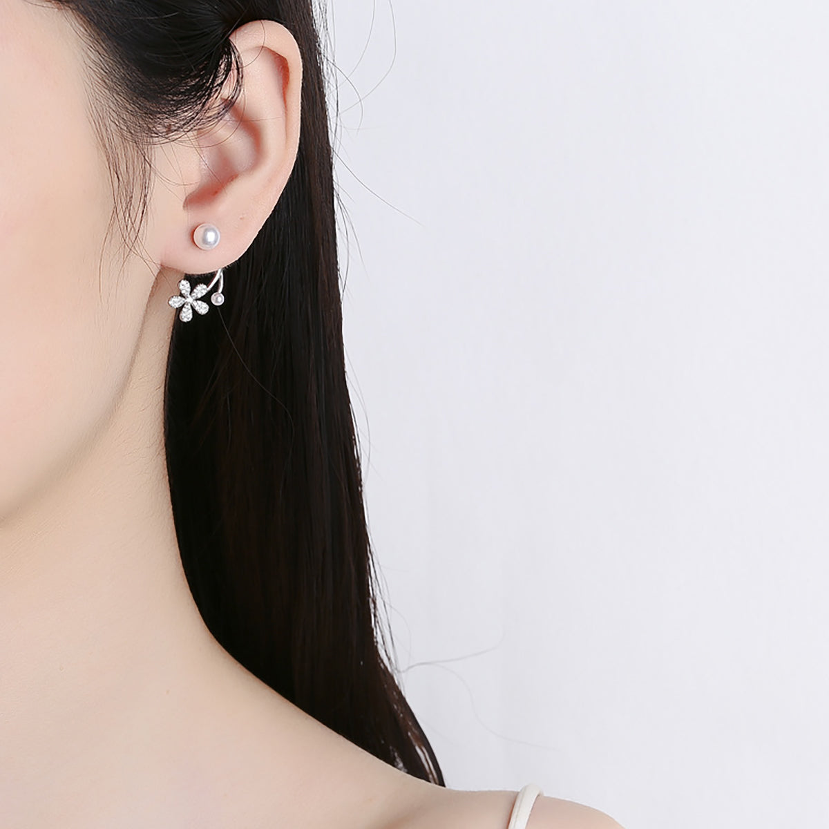 1 Pair Elegant Lady Shiny Petal Plating Inlay Sterling Silver Artificial Pearls Zircon Silver Plated Ear Studs