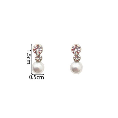 1 Pair Simple Style Korean Style Geometric Plating Inlay Alloy Artificial Rhinestones Artificial Pearls White Gold Plated Gold Plated Ear Studs