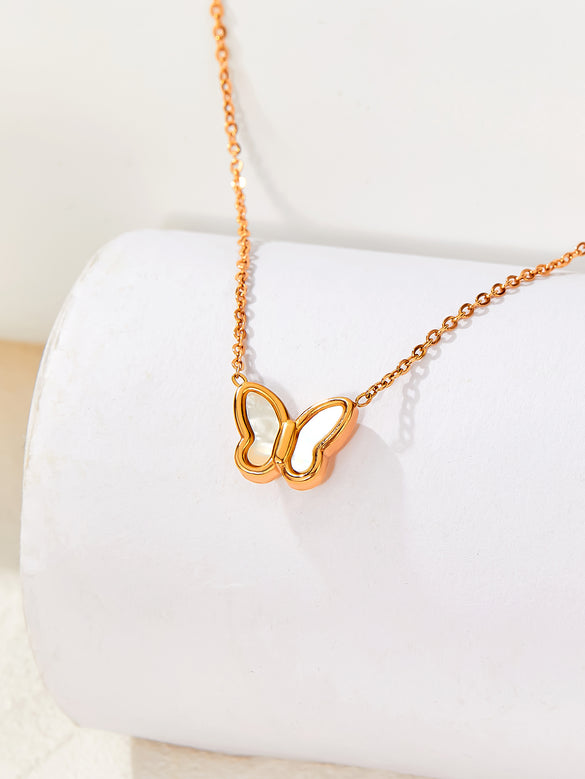Elegant Simple Style Classic Style Butterfly Stainless Steel Plating Inlay Shell 14k Gold Plated Pendant Necklace