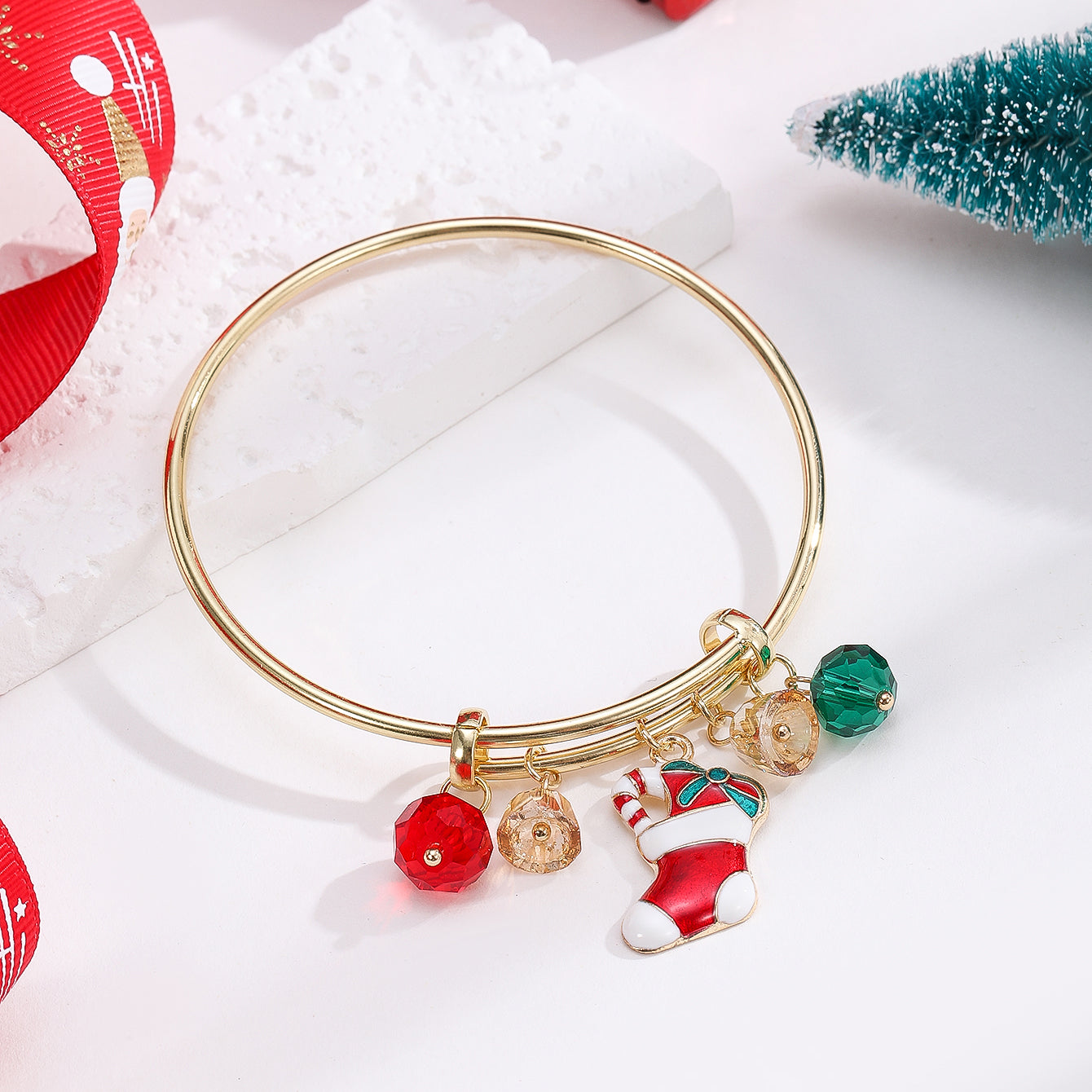 Casual Christmas Streetwear Christmas Tree Santa Claus Alloy Inlay Crystal Gold Plated Women's Bangle