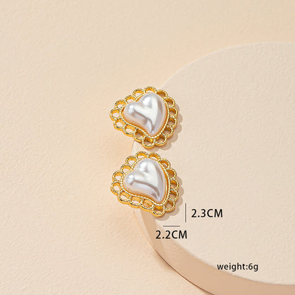 1 Pair Elegant Geometric Heart Shape Plating Alloy Ear Studs