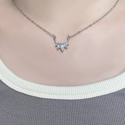 Simple Style Bow Knot Snowflake Stainless Steel Copper Plating Inlay Rhinestones White Gold Plated Pendant Necklace