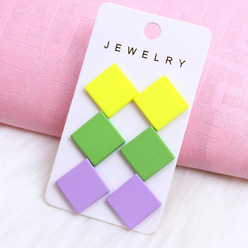 1 Set Sweet Round Heart Shape Rhombus Spray Paint Arylic Ear Studs