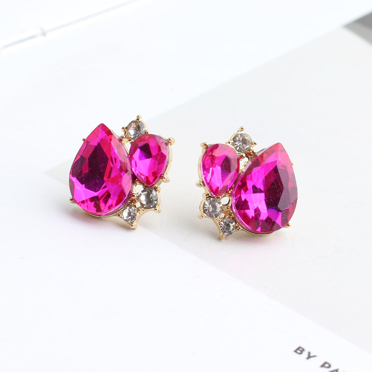 1 Pair Elegant Leaves Water Droplets Plating Inlay Alloy Crystal Rhinestones Gold Plated Ear Studs