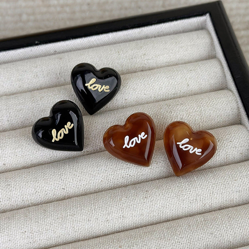 1 Pair Casual Heart Shape Resin Ear Studs