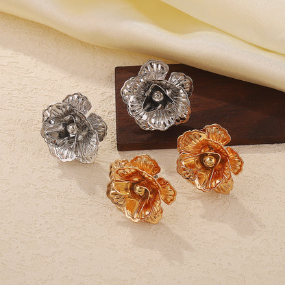 1 Pair Elegant Modern Style Simple Style Flower Iron Ear Studs