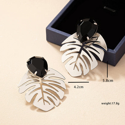 1 Pair Elegant Lady Vacation Leaves Plating Inlay Alloy Zircon Earrings