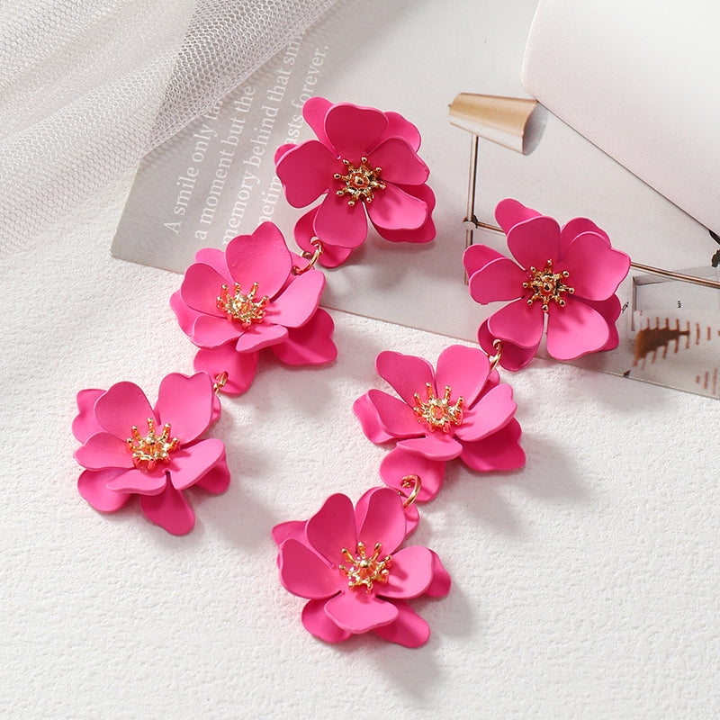 1 Pair Simple Style Classic Style Flower Plating Alloy Gold Plated Drop Earrings