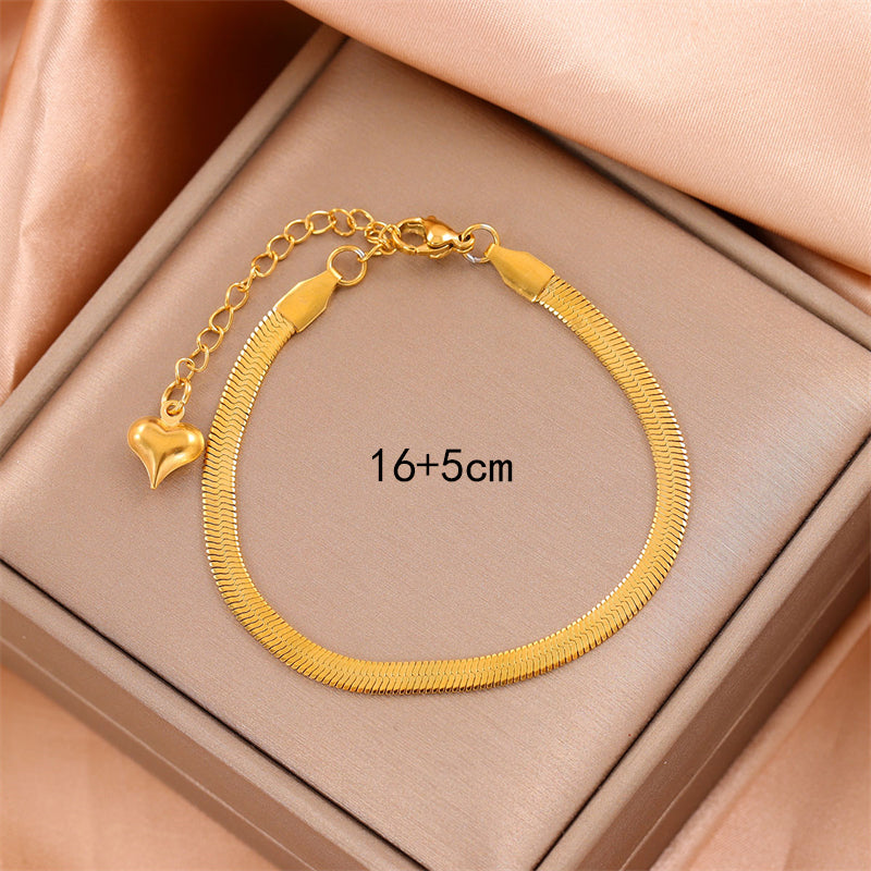 Simple Style Solid Color Stainless Steel 18K Gold Plated Bracelets In Bulk