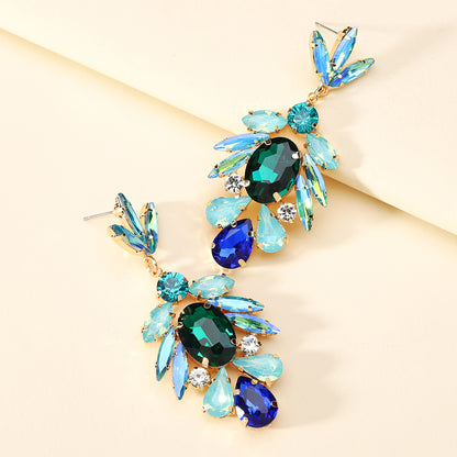 1 Pair Hip-hop Retro Color Block Hollow Out Inlay Ferroalloy Rhinestones Dangling Earrings