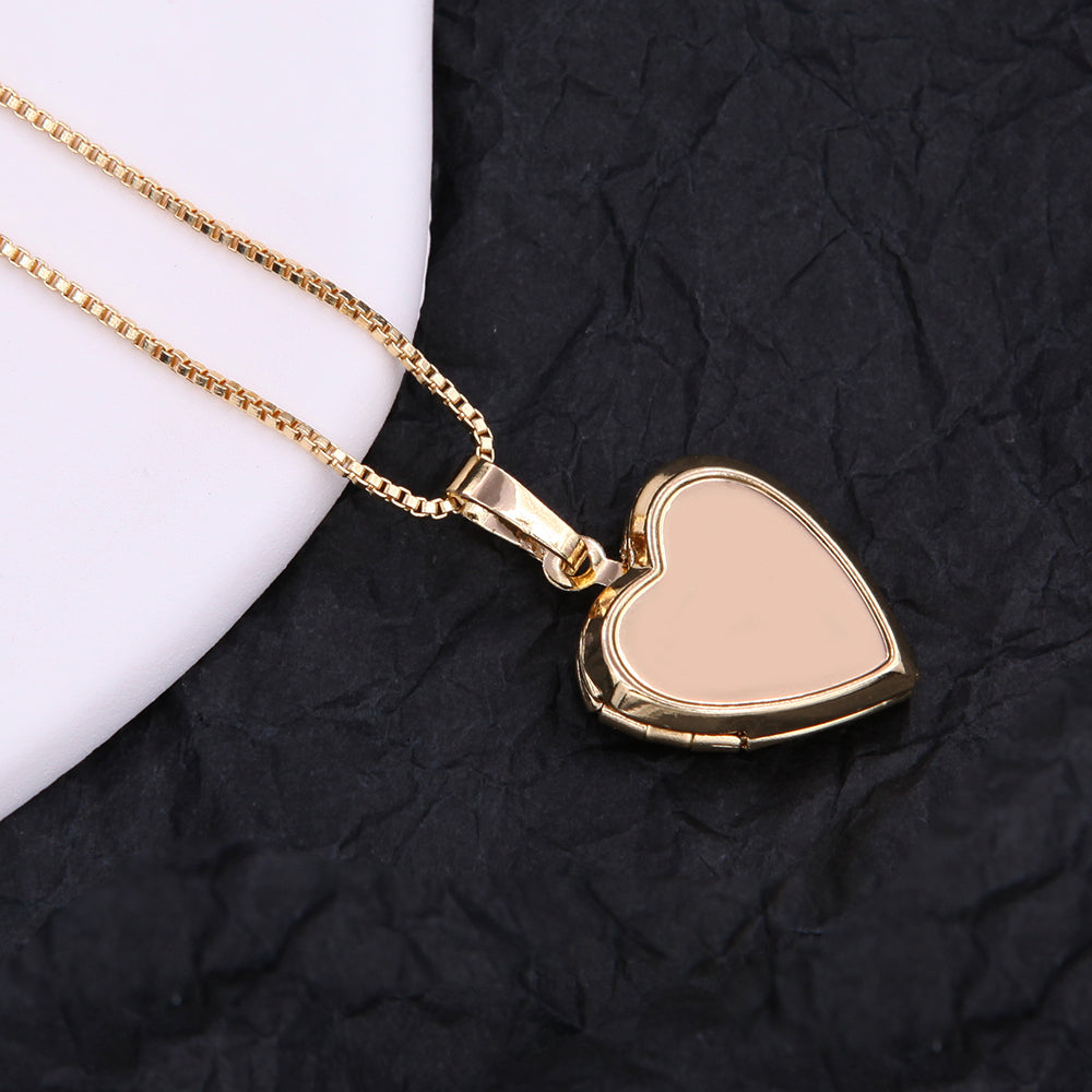 Casual Streetwear Heart Shape Copper Plating 18k Gold Plated Pendant Necklace