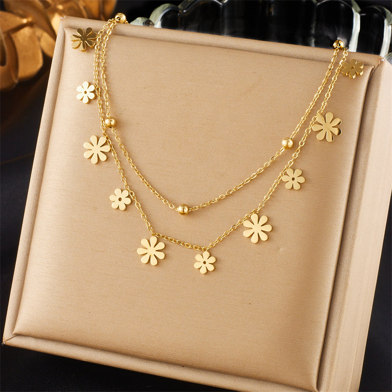 Wholesale Vintage Style Sun Star Flower Titanium Steel Plating 18k Gold Plated Necklace