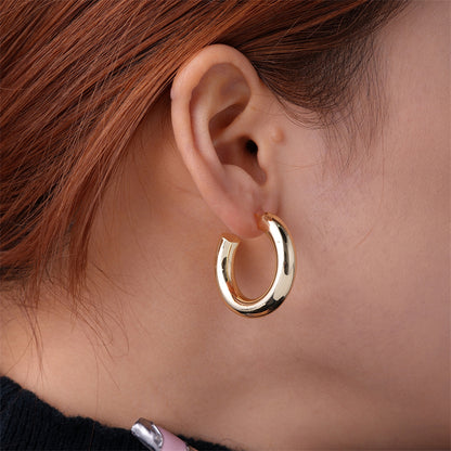 1 Pair Vintage Style Exaggerated U Shape Geometric Round Polishing Plating Pleated Copper Gold Plated Ear Studs