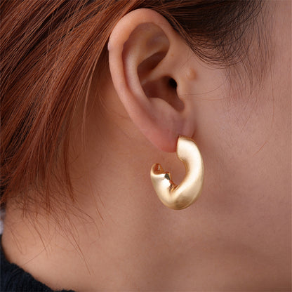 1 Pair Vintage Style Exaggerated U Shape Geometric Round Polishing Plating Pleated Copper Gold Plated Ear Studs