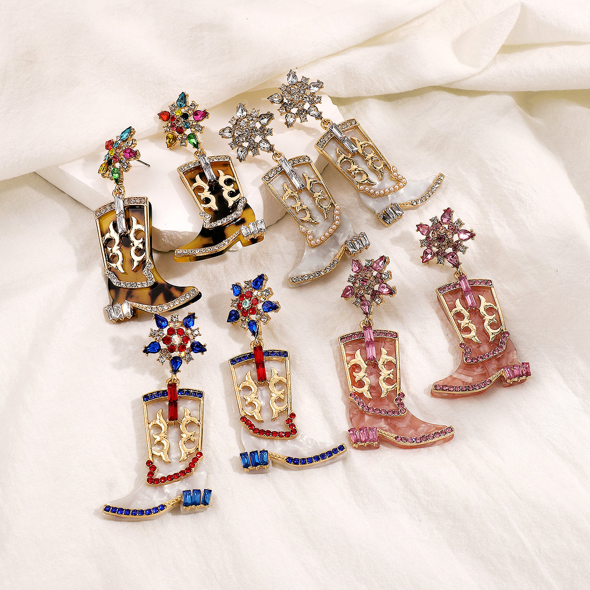 1 Pair Cowboy Style Simple Style Boots Plating Inlay Alloy Rhinestones Drop Earrings