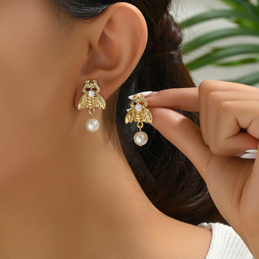 1 Pair Simple Style Insect Bow Knot Pearl Inlay Alloy Zinc Rhinestones Drop Earrings Ear Studs