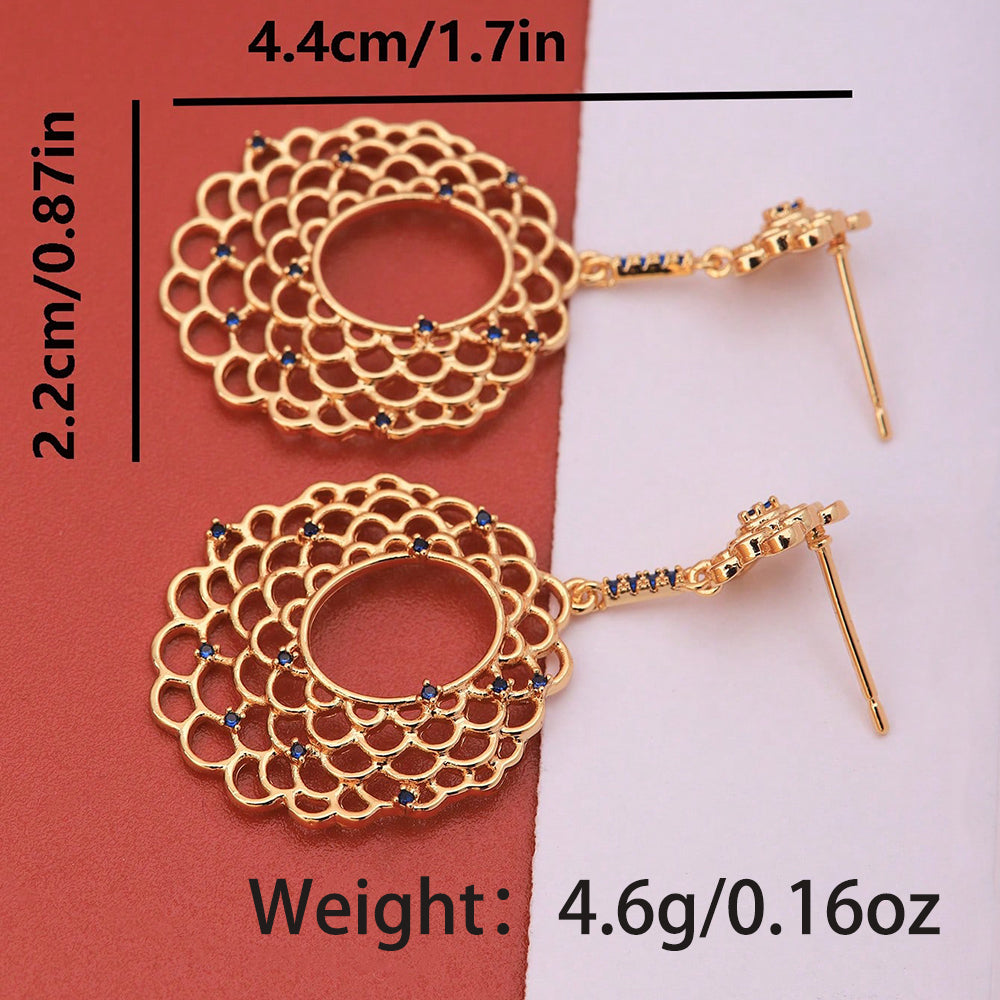 1 Pair Elegant Lady Simple Style Leaves Plating Inlay Brass Zircon 18k Gold Plated Ear Studs