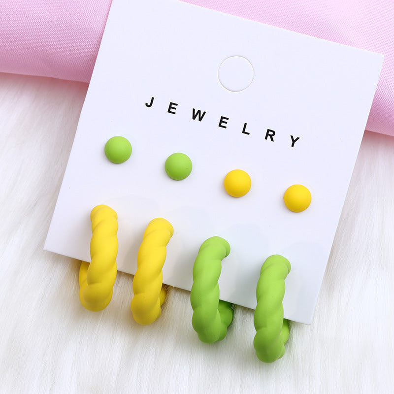 1 Set Simple Style Geometric Solid Color Spray Paint Arylic Ear Studs