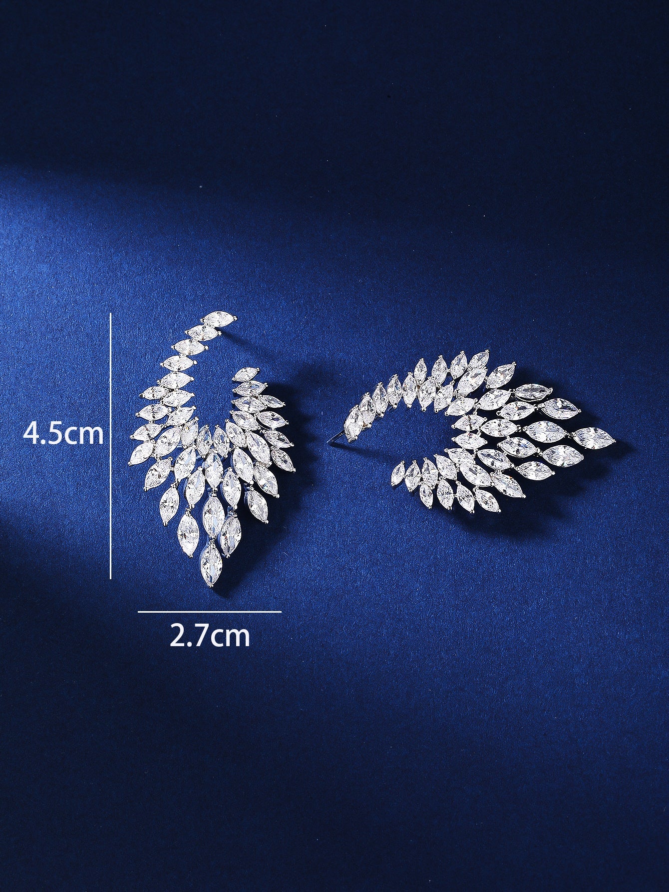 1 Pair Elegant Wedding Shiny Geometric Plating Inlay Copper Zircon White Gold Plated Earrings