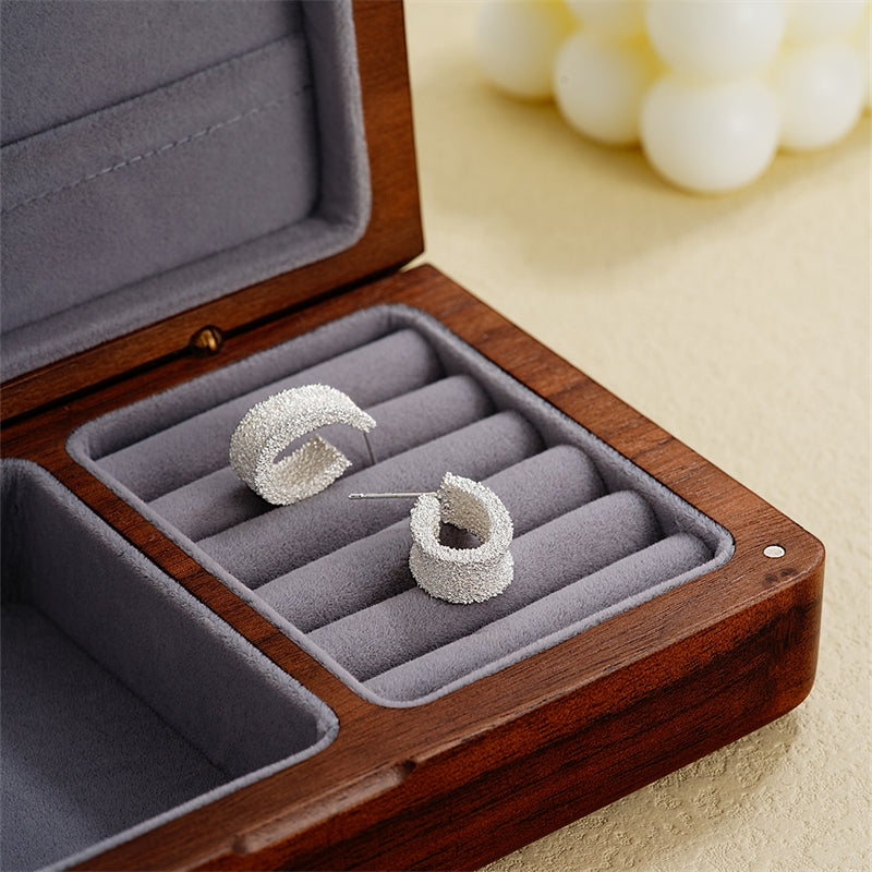 1 Pair Simple Style C Shape Three-dimensional Copper Ear Studs