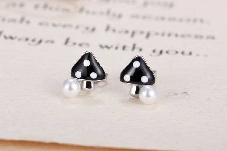 1 Pair Simple Style Commute Mushroom Inlay Copper Pearl Ear Studs