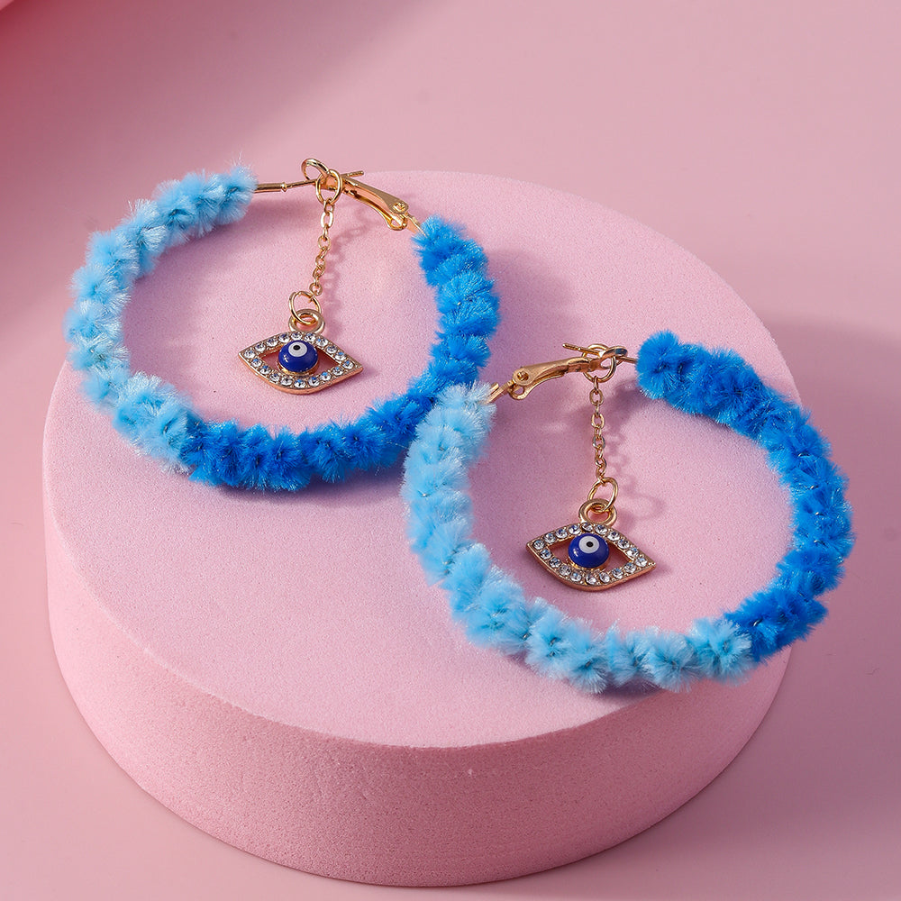 1 Pair Cute Heart Shape Alloy Hoop Earrings