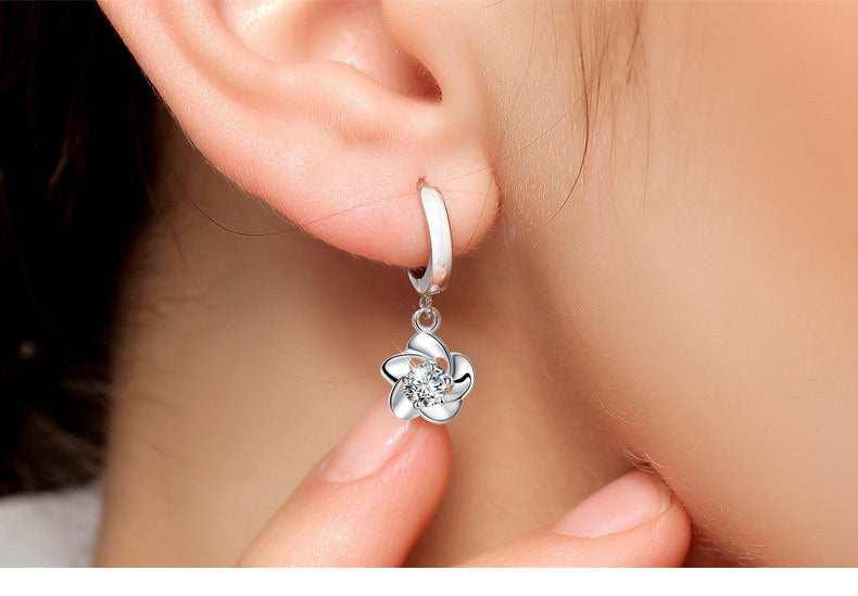 1 Pair Elegant Commute Flower Plating Inlay Copper Zircon White Gold Plated Drop Earrings