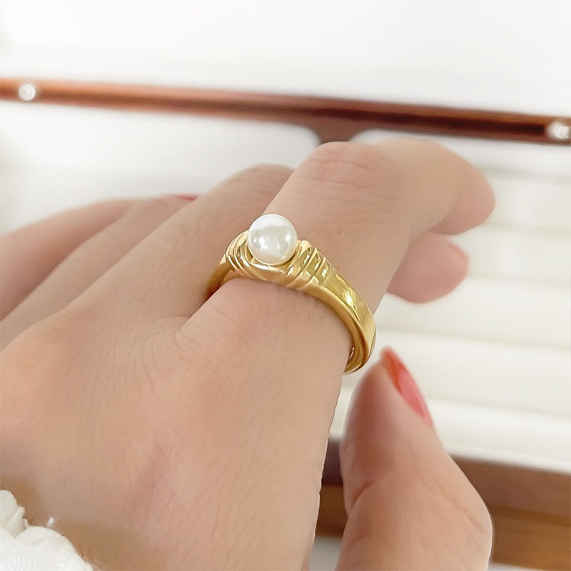 French Style Simple Style Solid Color Stainless Steel Plating Inlay Artificial Pearls 18k Gold Plated Rings