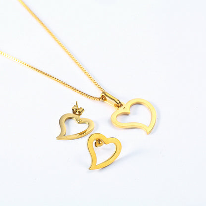 Wholesale Simple Style Heart Shape Titanium Steel Plating Hollow Out 18k Gold Plated Jewelry Set