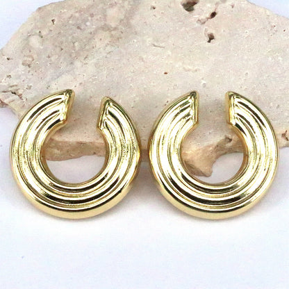 1 Pair Simple Style C Shape Plating Hollow Out Copper 18k Gold Plated Ear Cuffs