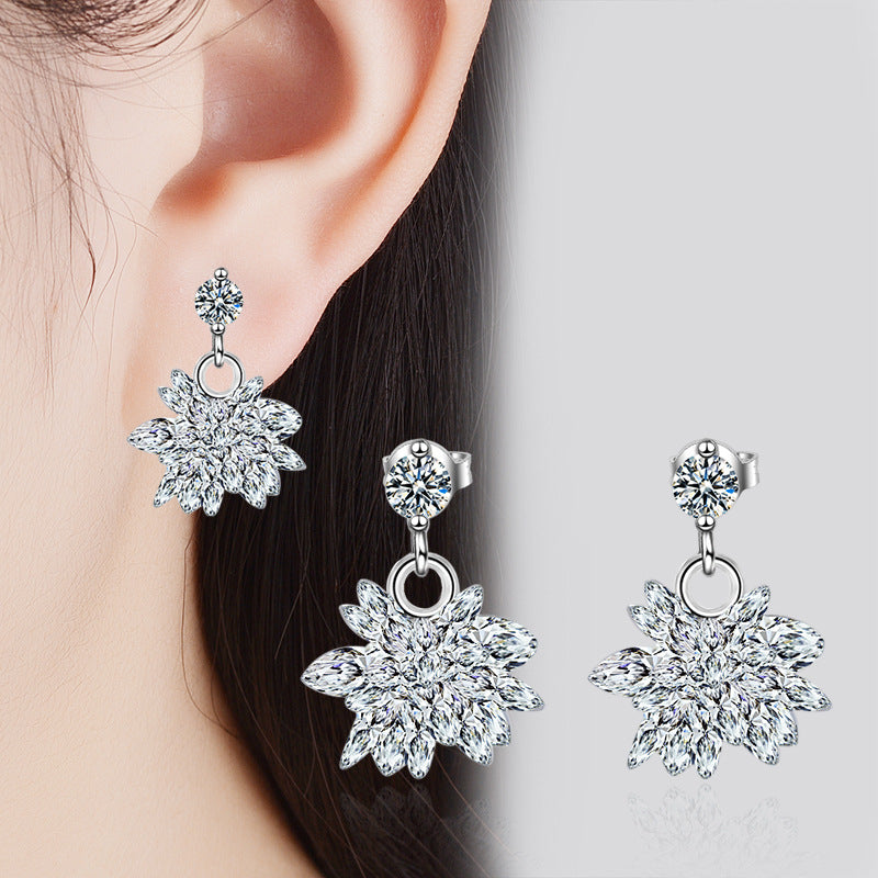 1 Pair Cute Sweet Geometric Snowflake Plating Inlay Copper Zircon Drop Earrings